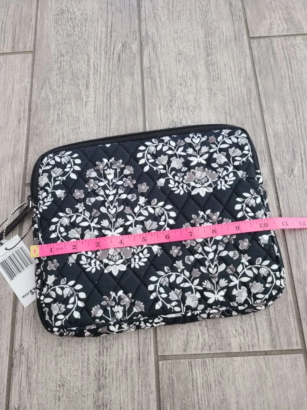 Vera Bradley Chandelier Noir Tablet Sleeve Floral Black and White NWT - Picture 6 of 8